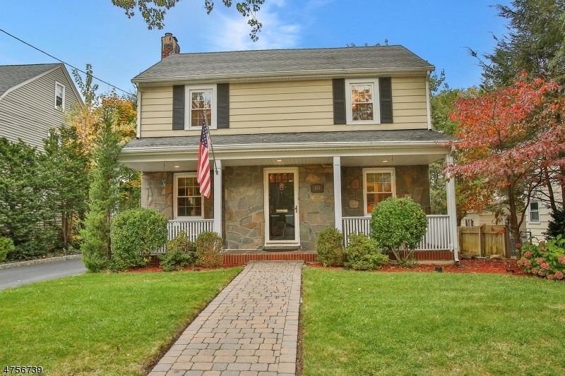 Property Photo: 413 Addison Pl NJ 07450