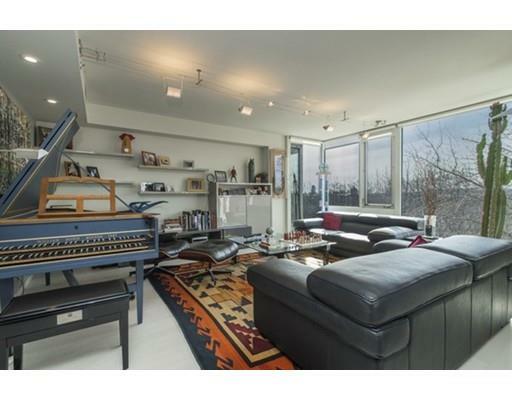 Property Photo:  975 Memorial Drive 602  MA 02138 