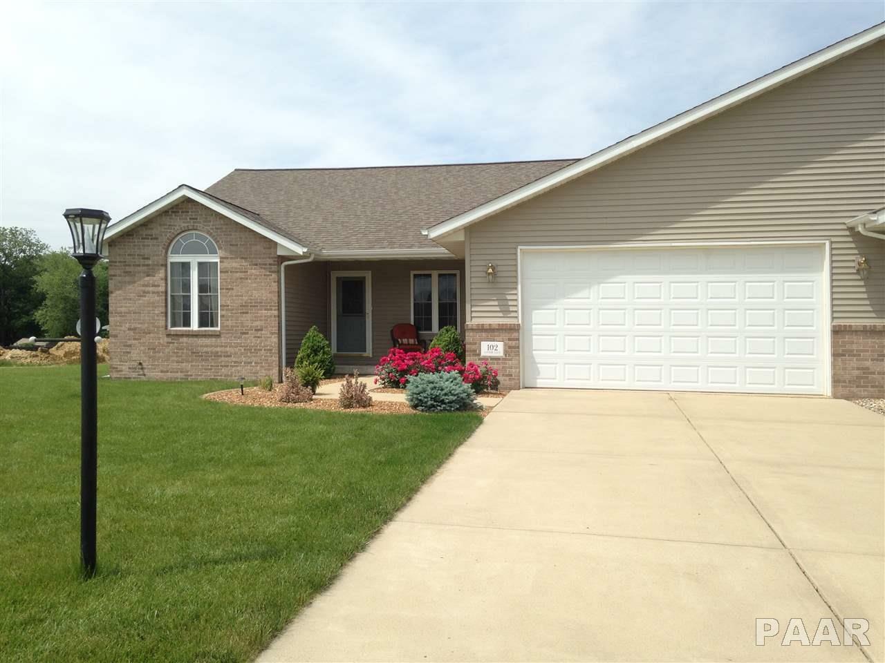 Property Photo:  102 Cotton  IL 61611 