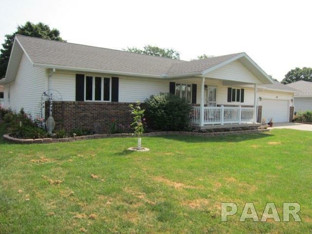 Property Photo:  529 Westwood  IL 61520 