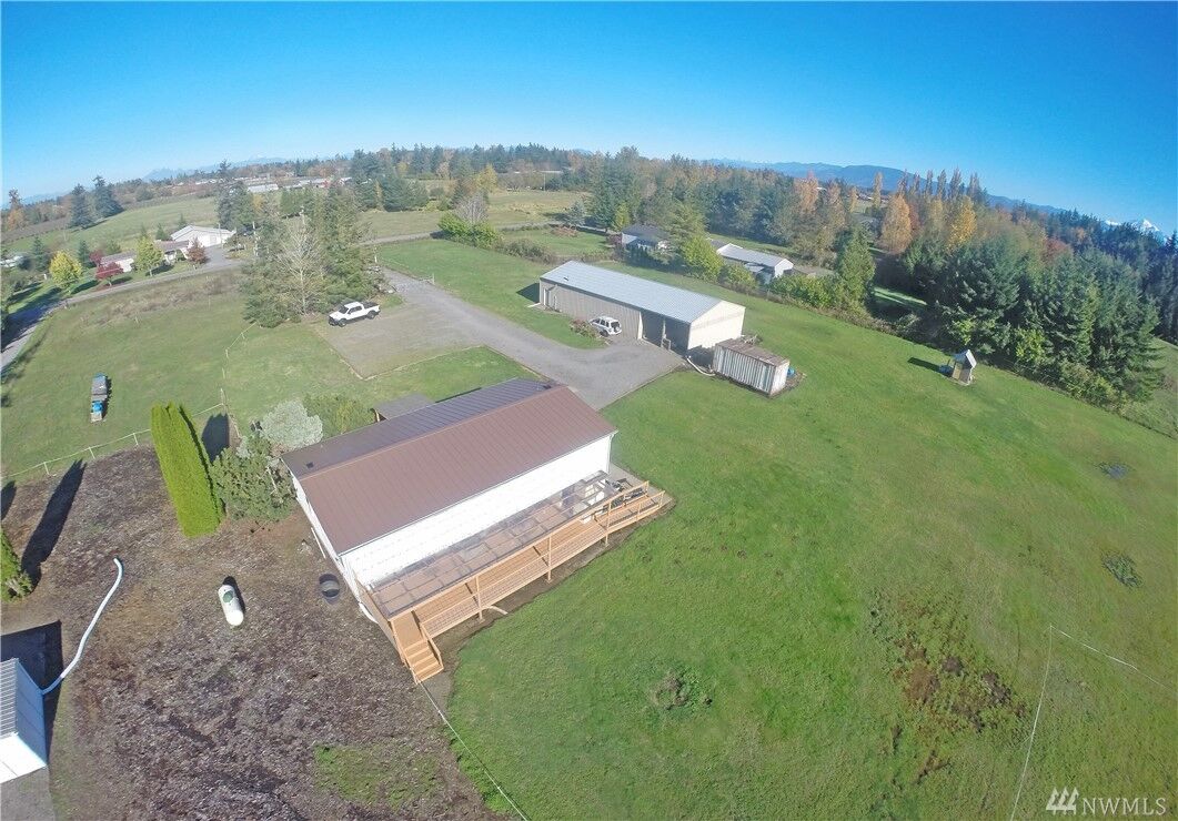 Property Photo:  343 W Hemmi Road  WA 98226 