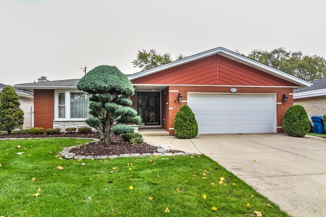 Property Photo:  10101 Parke Avenue  IL 60453 