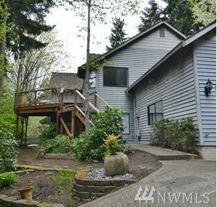 Property Photo:  344 13th Ave  WA 98033 