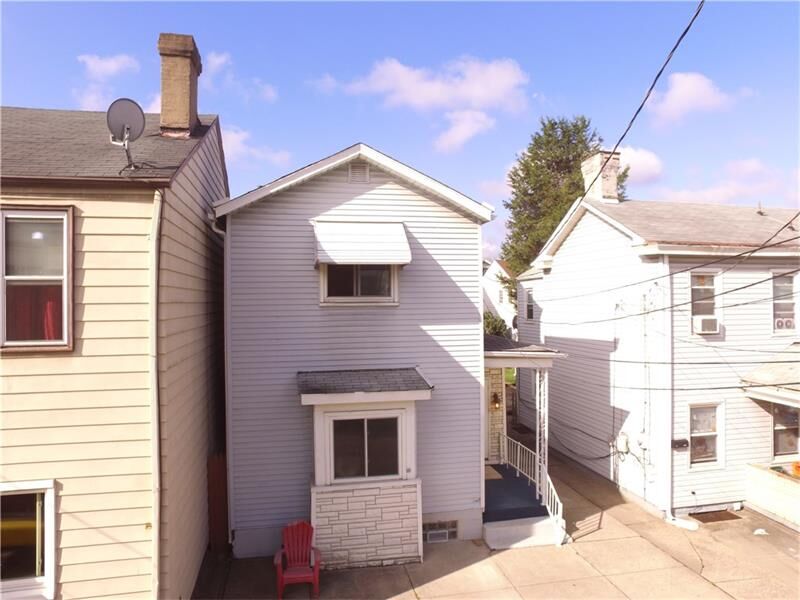 Property Photo:  9 4th  PA 15215 