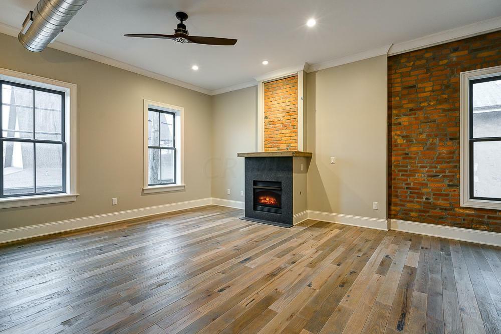 Property Photo: 175 E Livingston Avenue OH 43215