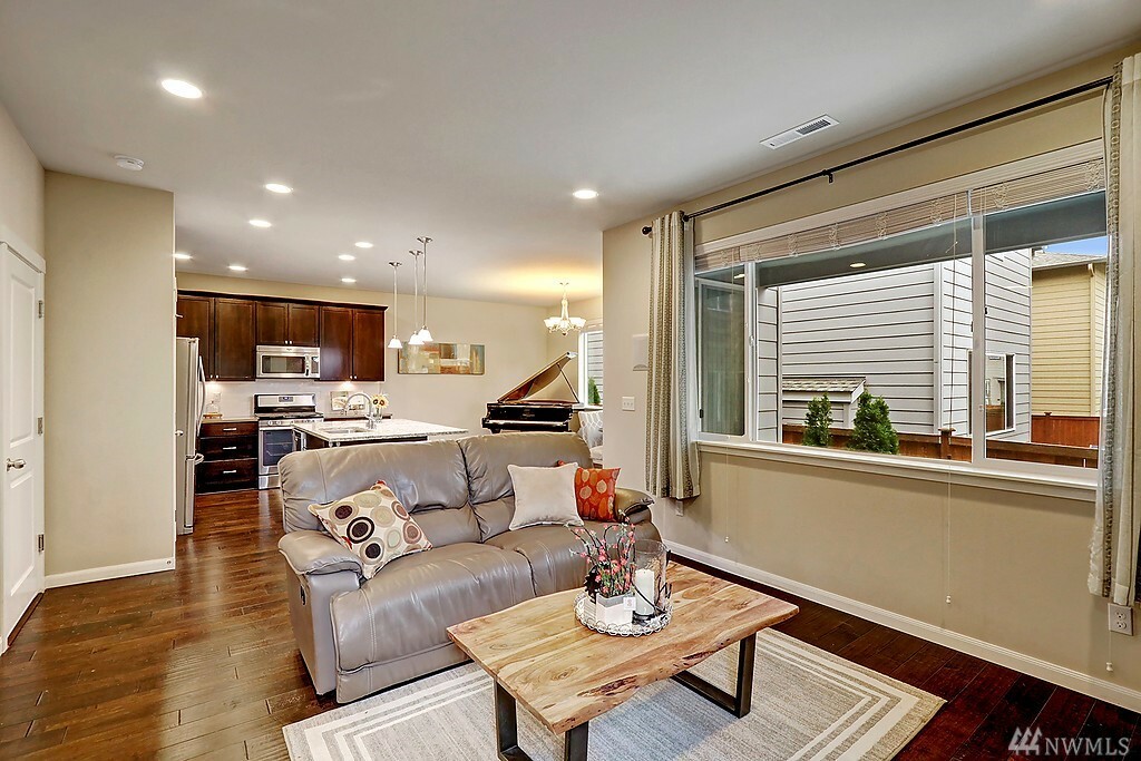 Property Photo:  17712 35th Dr SE  WA 98012 