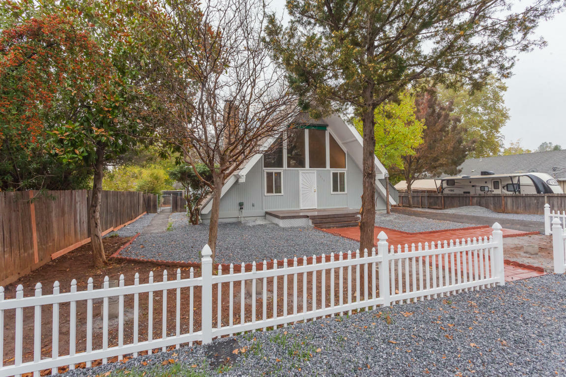 Property Photo:  1515 Grand River Avenue  CA 96019 