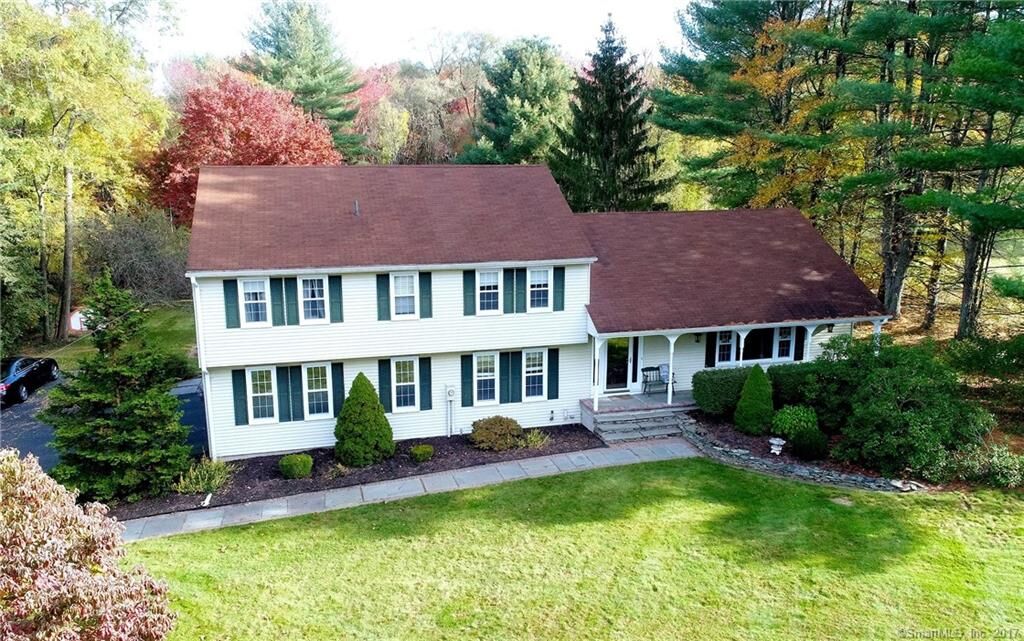 Property Photo:  84 Brookmoor Road  CT 06001 