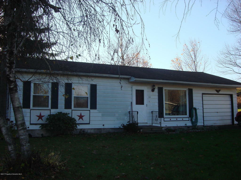 310 Deepwood Circle  Tunkhannock PA 18657 photo