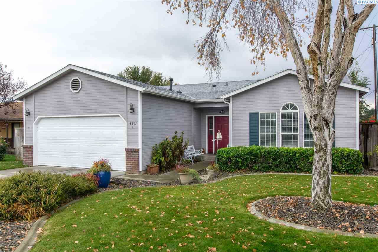 Property Photo:  4337 W 8th Ave  WA 99336 