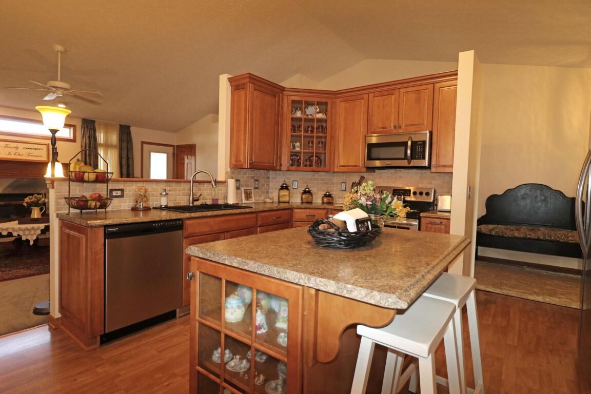 Property Photo: 2102 Symmes Court OH 43123