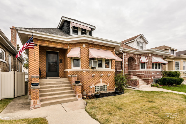 Property Photo: 2847 Mobile Avenue IL 60634