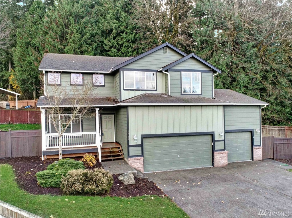 Property Photo:  19612 127th St E  WA 98391 