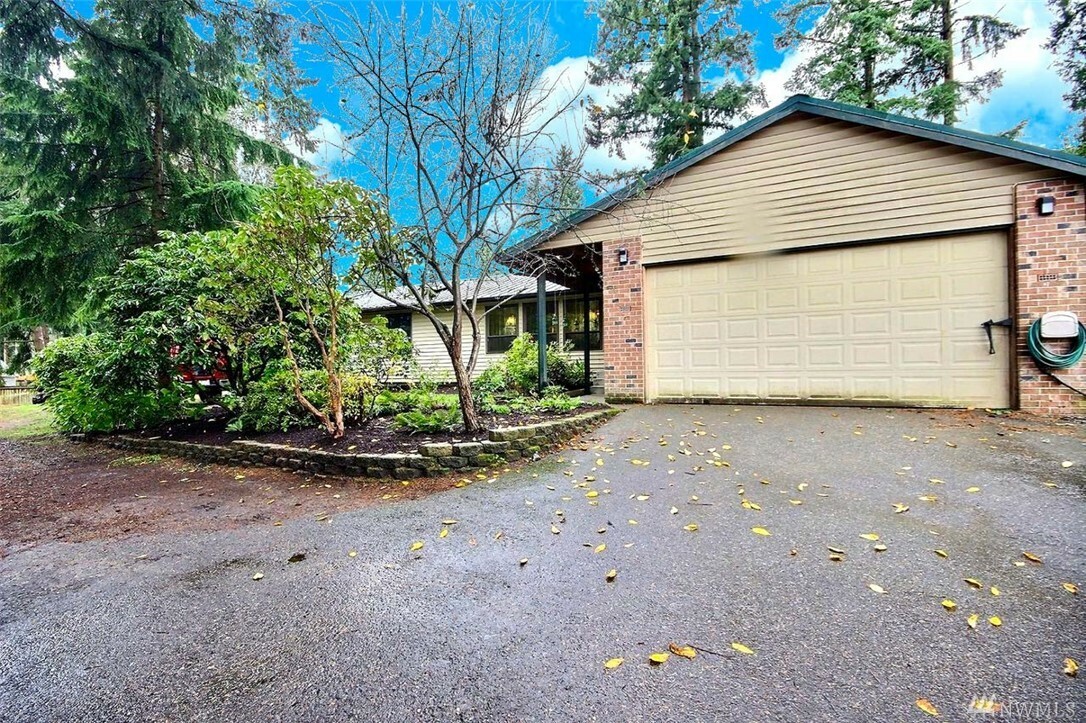 Property Photo:  19918 13th Dr SE  WA 98012 