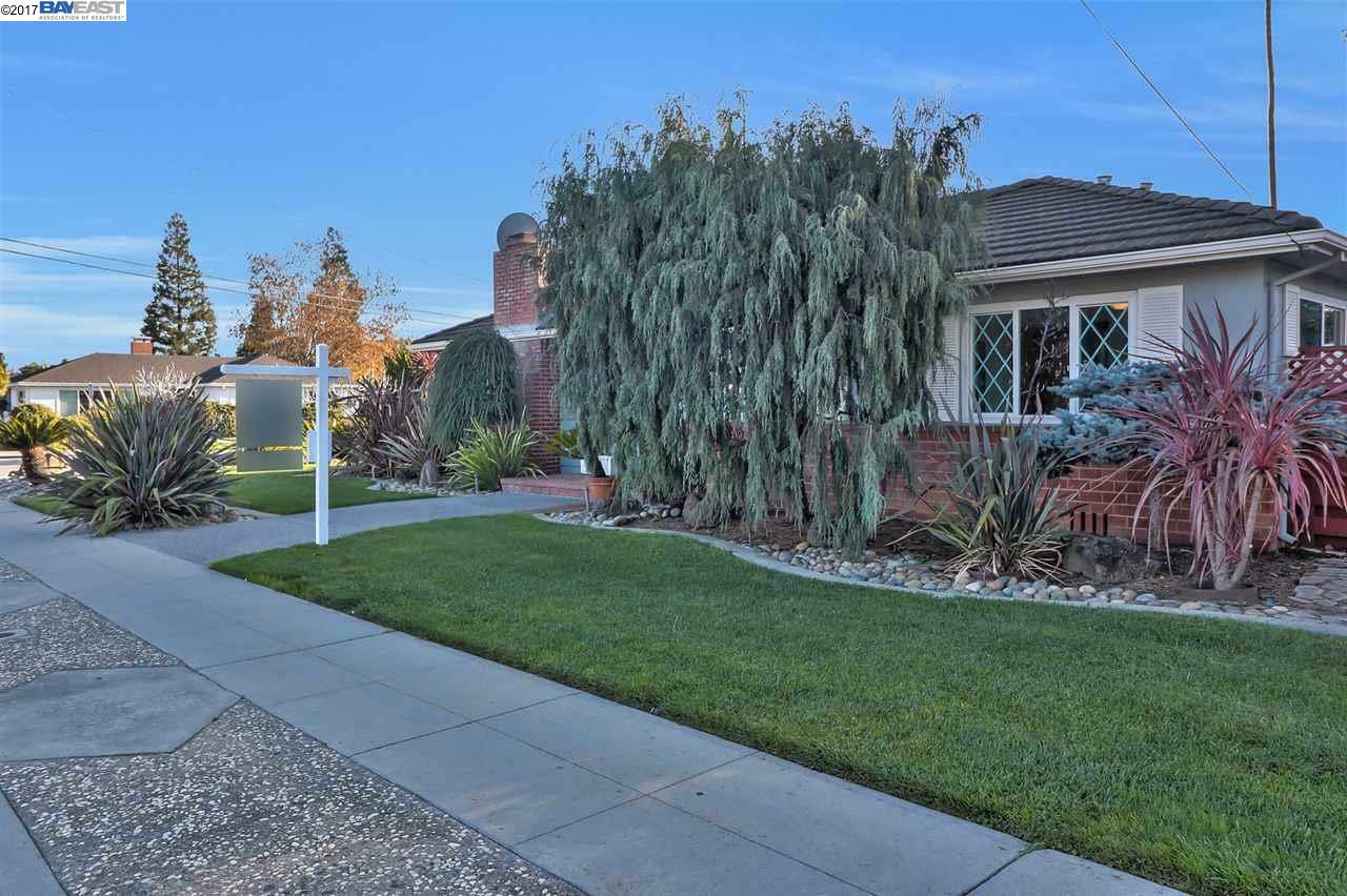 Property Photo:  38551 Glenmoor Dr  CA 94536 