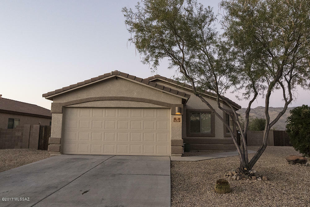 Property Photo:  14257 E Camino Murcia  AZ 85747 