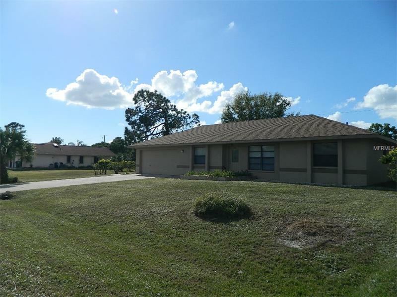 Property Photo:  173 Waterside Street  FL 33954 