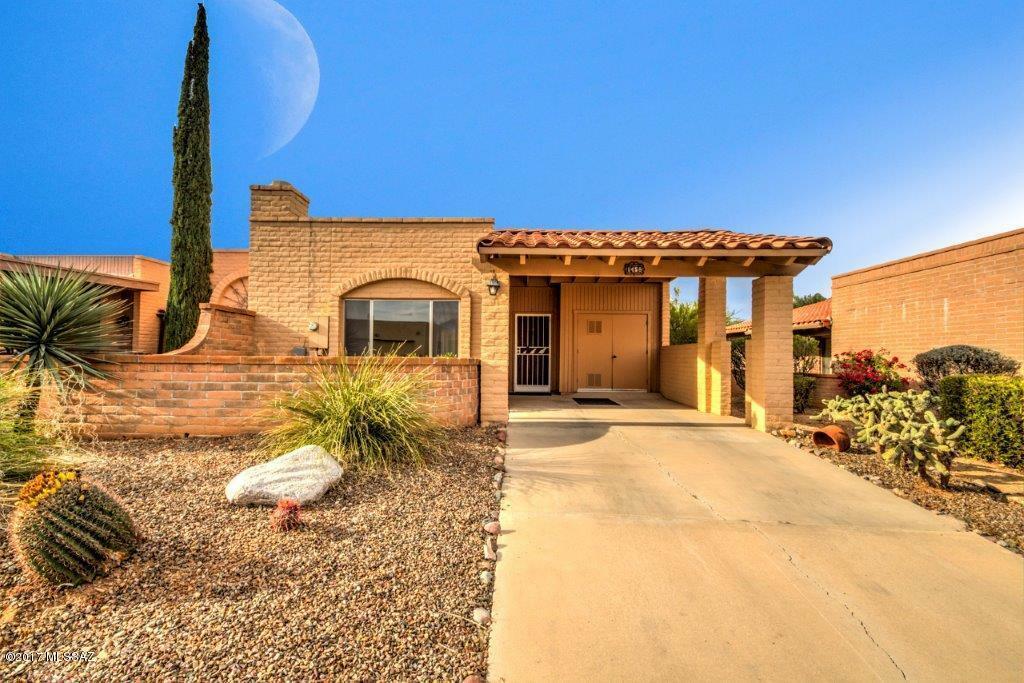 Property Photo:  1458 W Via De Roma  AZ 85622 