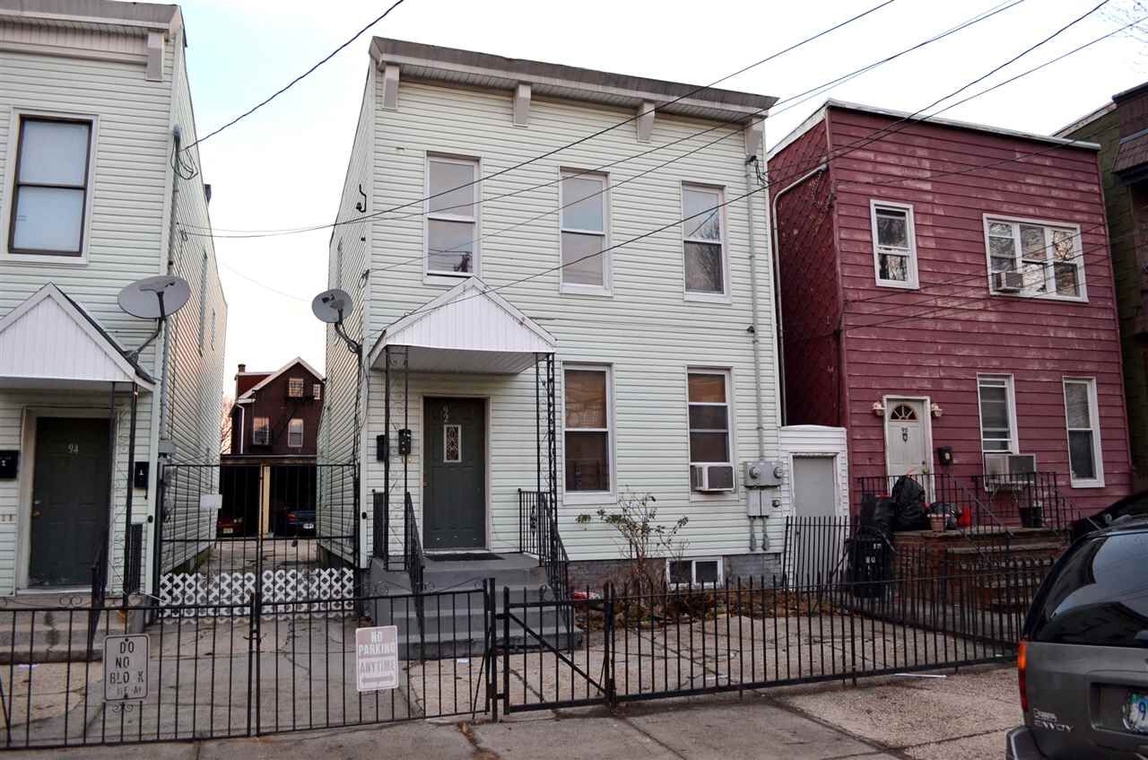 Property Photo: 92 Ferry St 2 NJ 07307