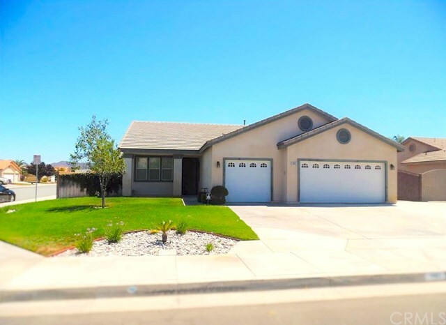 Property Photo: 1862 Washington Avenue CA 92583
