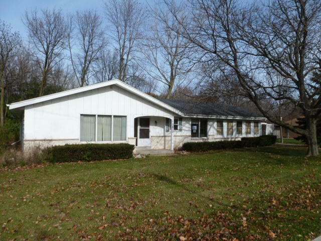 Property Photo: 3610 W Cold Spring Rd WI 53221
