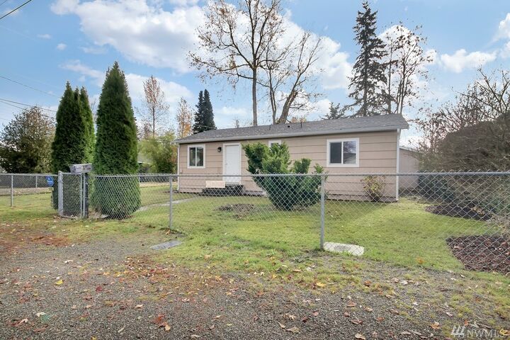 Property Photo: 1212 Maybell Street WA 98390
