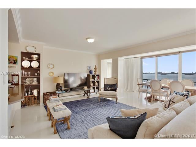 Property Photo:  11111 Biscayne Blvd 812  FL 33181 