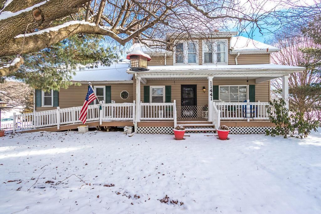 Property Photo: 11441 Jacksontown Road OH 43076