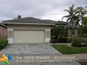 Property Photo: 1617 Blue Jay Cir FL 33327