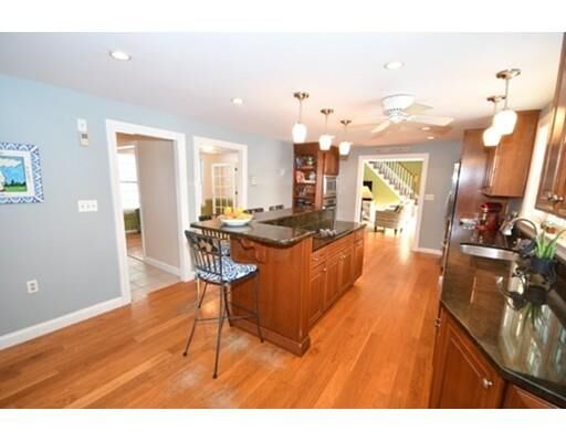 Property Photo:  8 Seminole Circle  MA 01810 