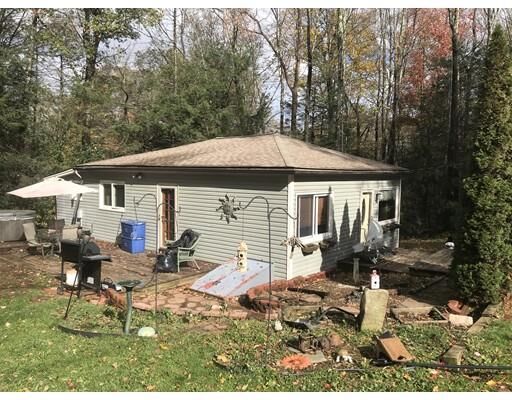 Property Photo:  6 Park Road  MA 01521 