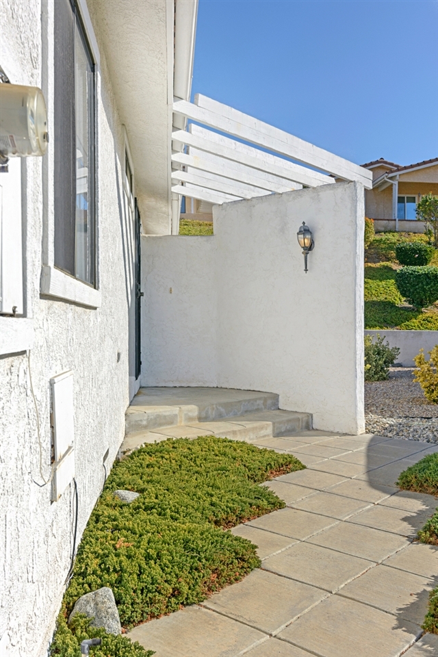 Property Photo:  2010 W W San Marcos Blvd 68  CA 92078 