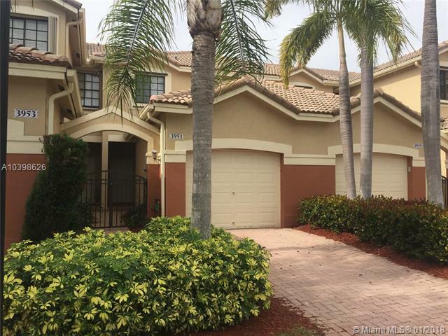 Property Photo: 3951 Orange Tree Ln FL 33332
