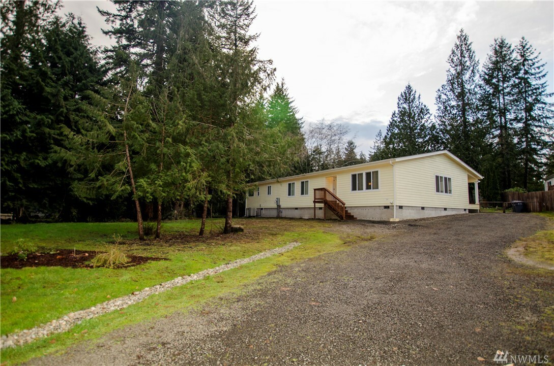 311 E Lakeshore Dr E  Shelton WA 98584 photo