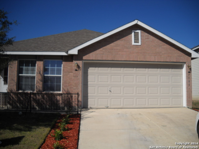 Property Photo:  7903 Saddle Run  TX 78154 