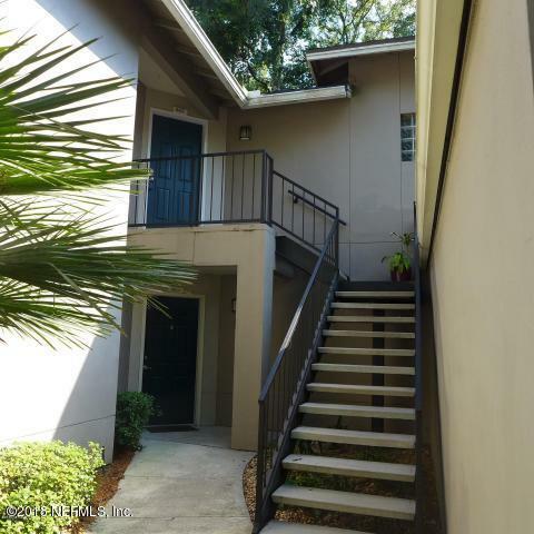 Property Photo: 10150 Belle Rive Boulevard 902 FL 32256