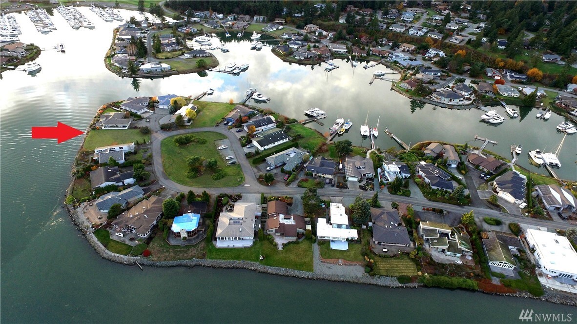 Property Photo: 123 Lummi Cir WA 98257