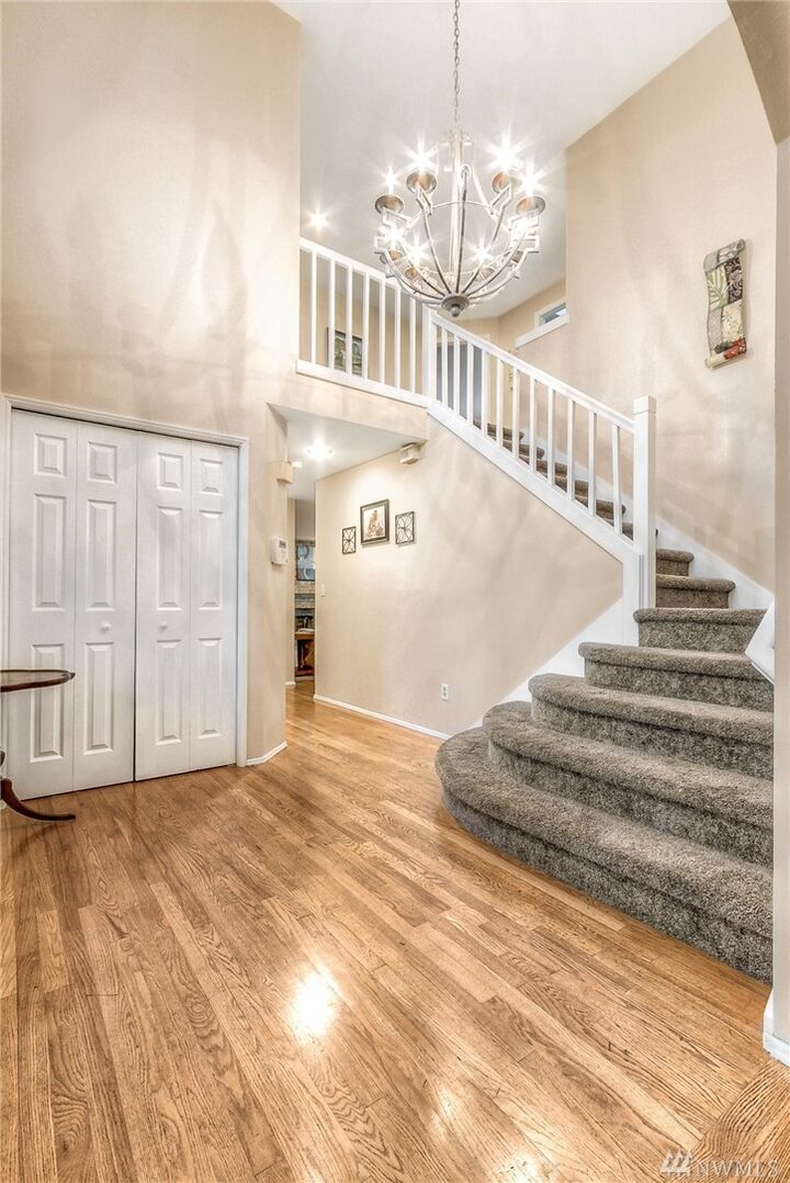 Property Photo:  25508 127th Ave SE  WA 98030 