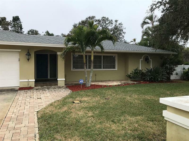 Property Photo:  14570 Tanglewood Drive  FL 33774 