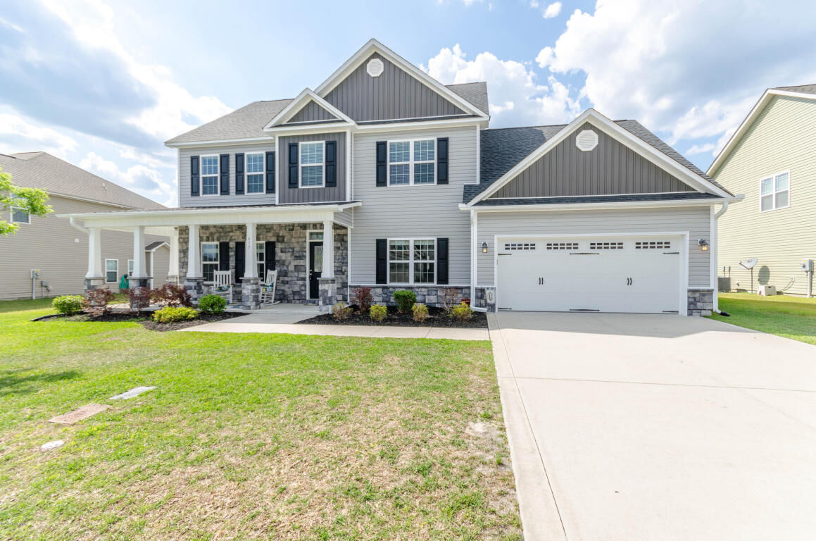 Property Photo:  617 Arabella Drive  NC 28546 