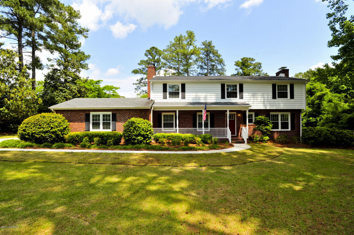 Property Photo:  303 Country Club Drive  NC 28546 