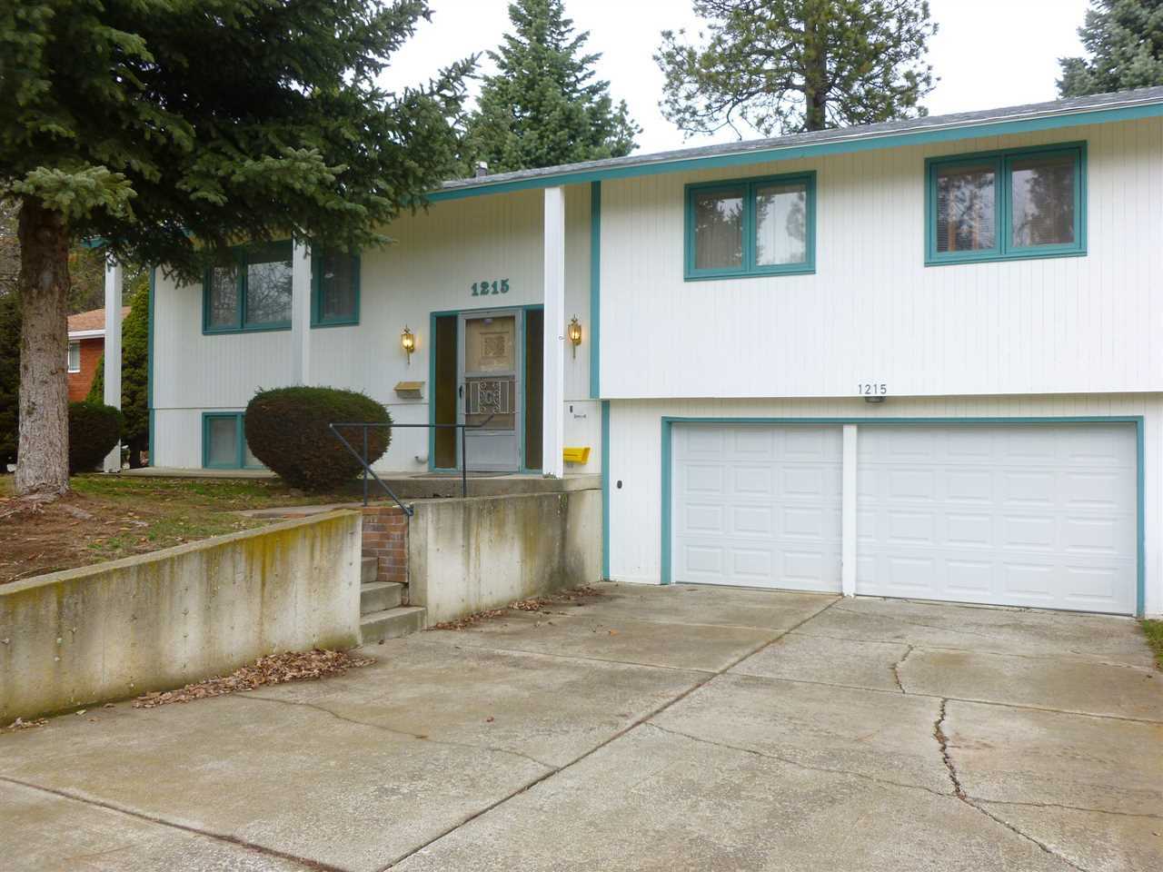 Property Photo:  1215 E 35th Ave  WA 99203 