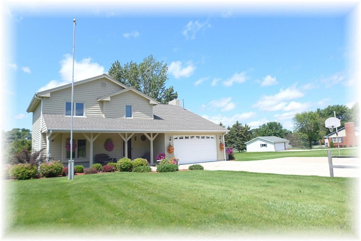 Property Photo: 1510 S Emmertsen Rd WI 53406