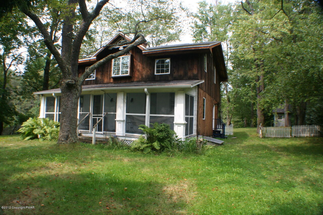 Property Photo: 141 River Road PA 18424