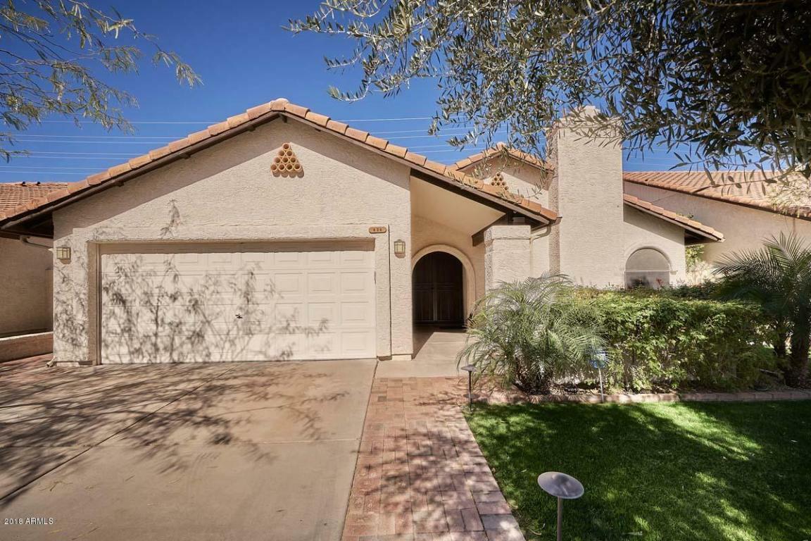 Property Photo:  424 E Bluebell Lane  AZ 85288 