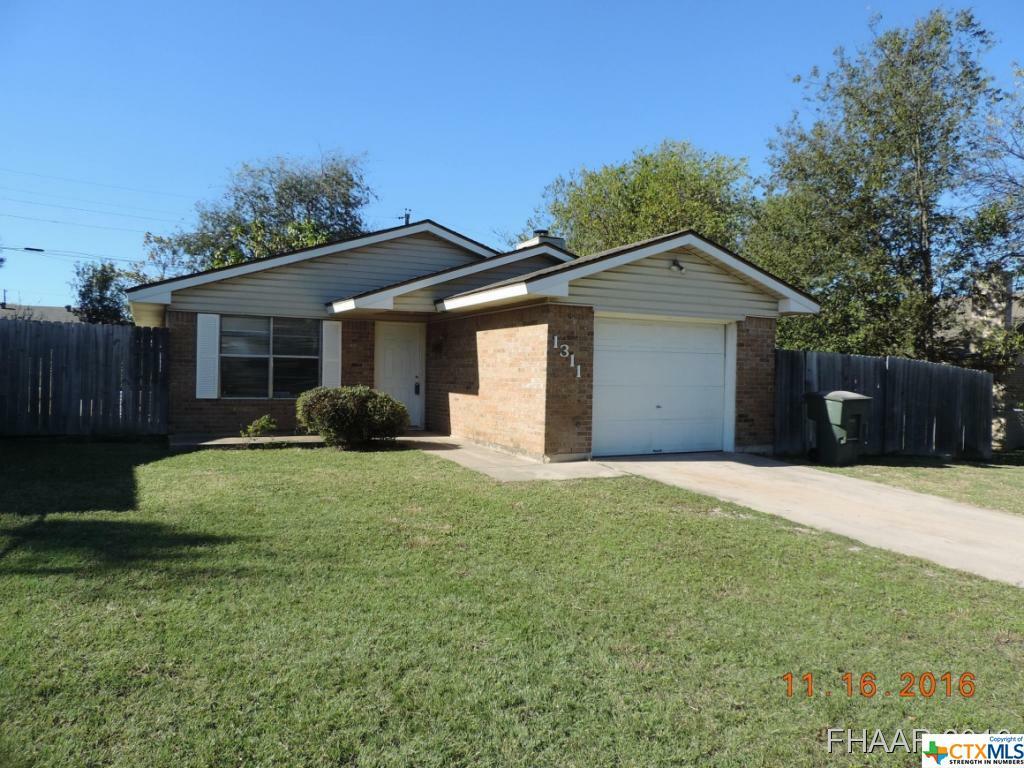 Property Photo:  1311 Jefferies Avenue  TX 76543 