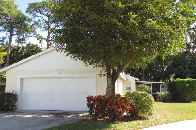 Property Photo:  1286 Slash Pine Circle  FL 33409 