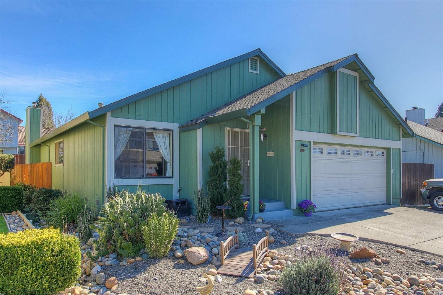 Property Photo:  690 Claudius Way  CA 95492 