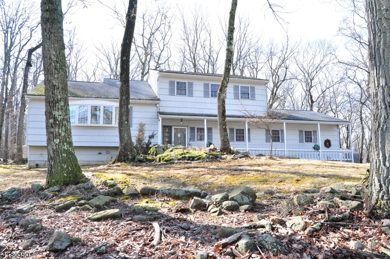 Property Photo:  15 Crest Dr  NJ 07853 