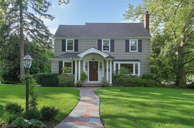 Property Photo: 802 Shackamaxon Dr NJ 07090